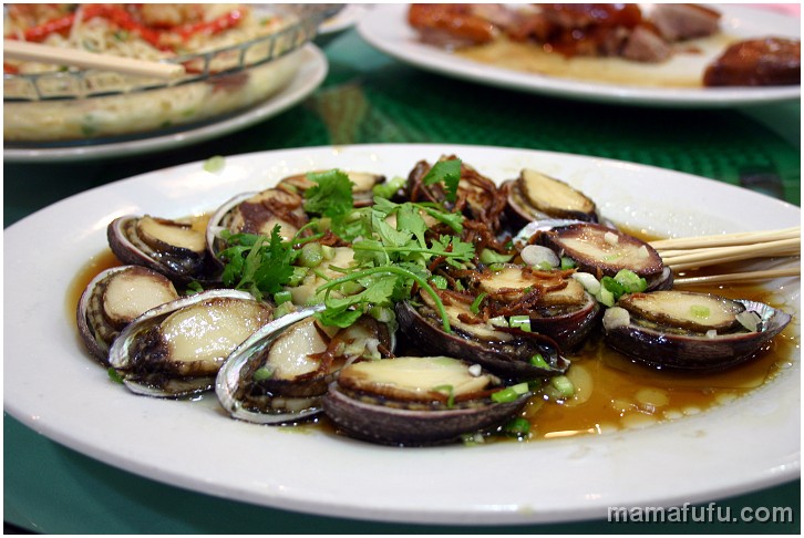 steamed baby abalone.JPG - steamed abalone, a sai kung seafood place, hong kong, china